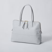 シルバーホワイト