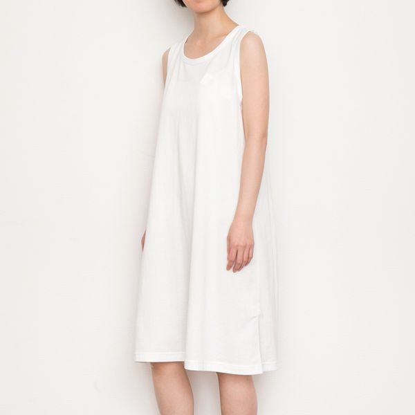 TUTIE./コットン天竺ノースリーブワンピース -夏服の透け問題を解決