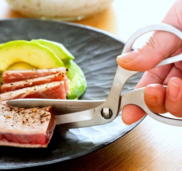 basislab/テーブルシザー -お皿の上でも切りやすい、食卓で活躍する
