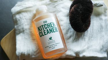 お気に入りを長く使うための、手入れの道具［買ってよかったもの2025 バイヤー畠田編］